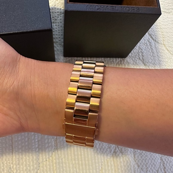 Michael Kors Runway Rose Gold-Tone Watch - Picture 7 of 7